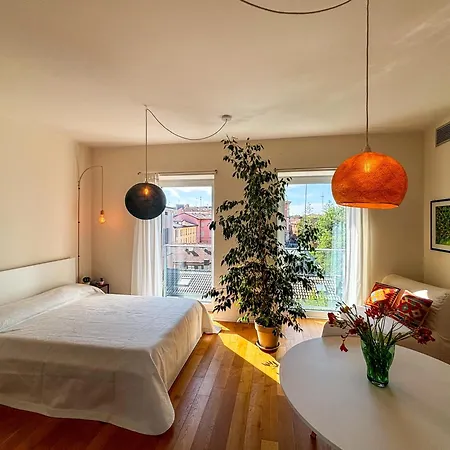 Volver - Exclusive Design