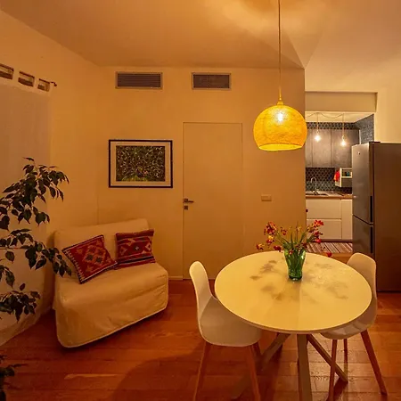 Volver - Exclusive Design Parma