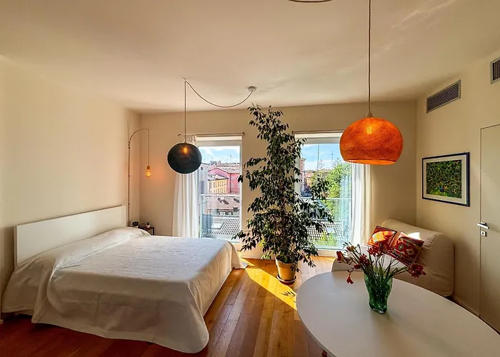 Volver - Exclusive Design