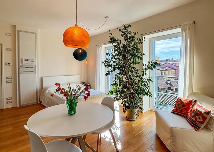 Volver - Exclusive Design Apartment